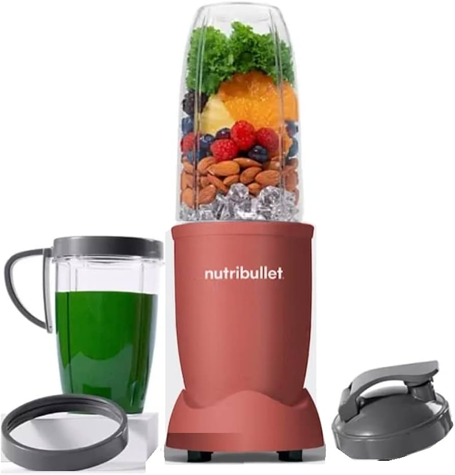 Łatwe czyszczenie kubka Nutri Bullet pod bieżącą wodą z ostrzami