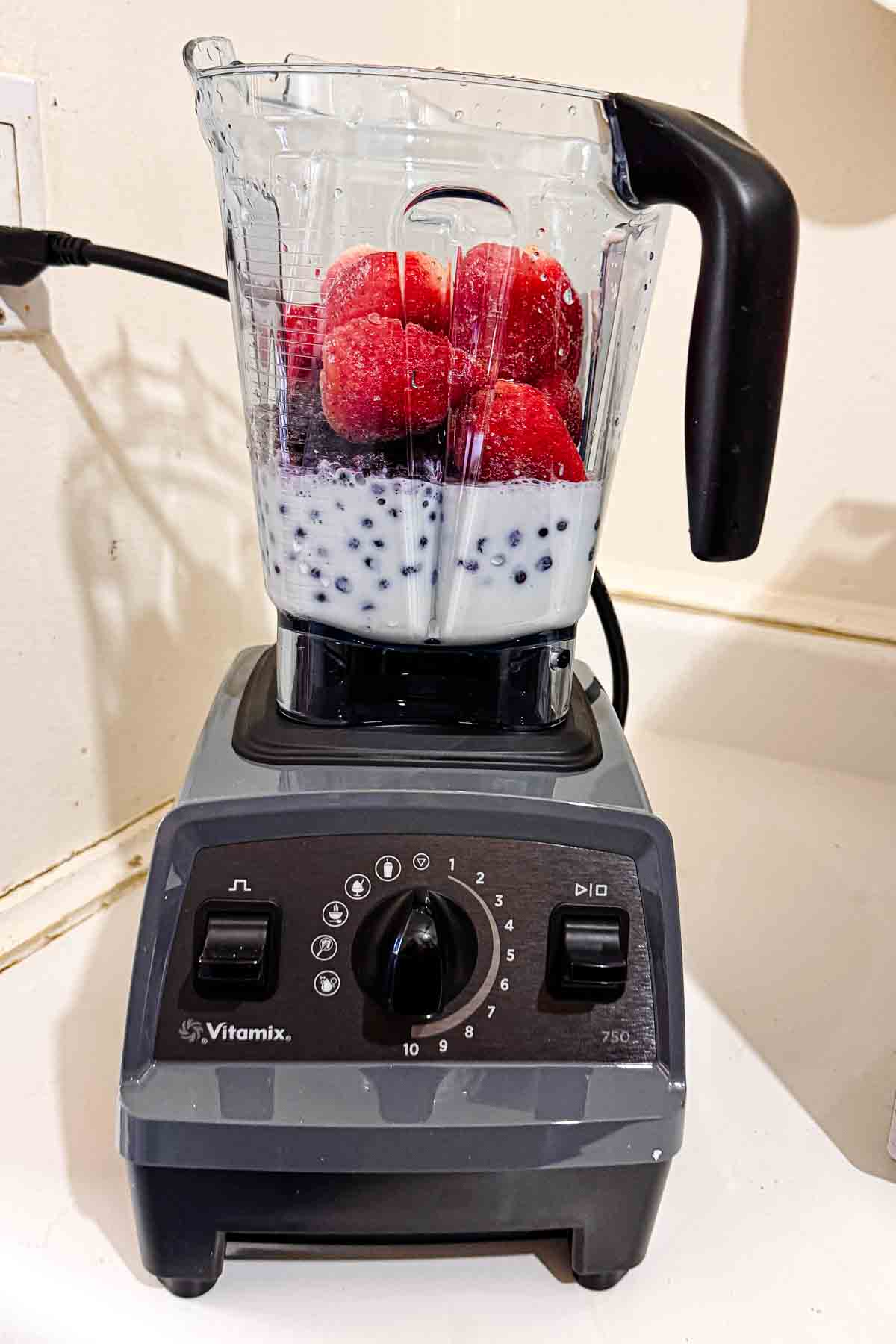 Ekran blendera Vitamix z opcją czyszczenia automatycznego