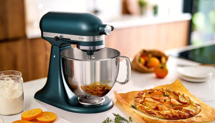 Wybranie miksera Ręczny czy stacjonarny